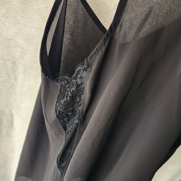 Torrid sz 3 / 3X black silky cami with lace sexy - Picture 3 of 9